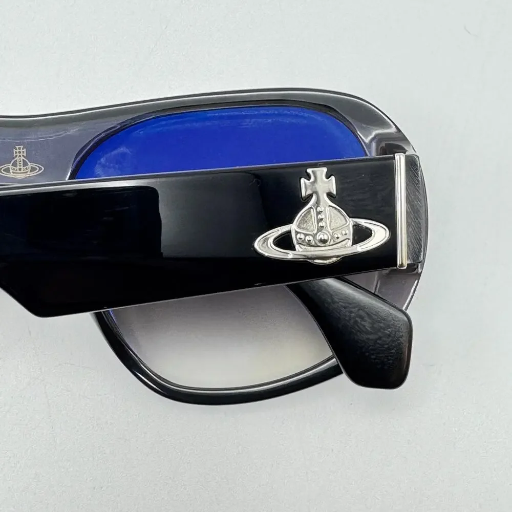 Vivienne Westwood Sunglasses Atlanta VW5020 091 Black Aviator Gradient Shield